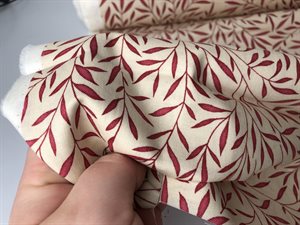 Patchwork stof - morris og co "kelmscott", med fine blomster grene i vinrød / ecru